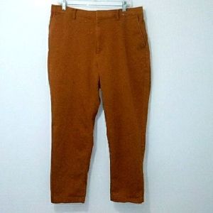 Uniqlo brown high rise straight leg pants